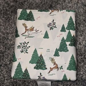 Target Holiday Mattress Cover - Green and White